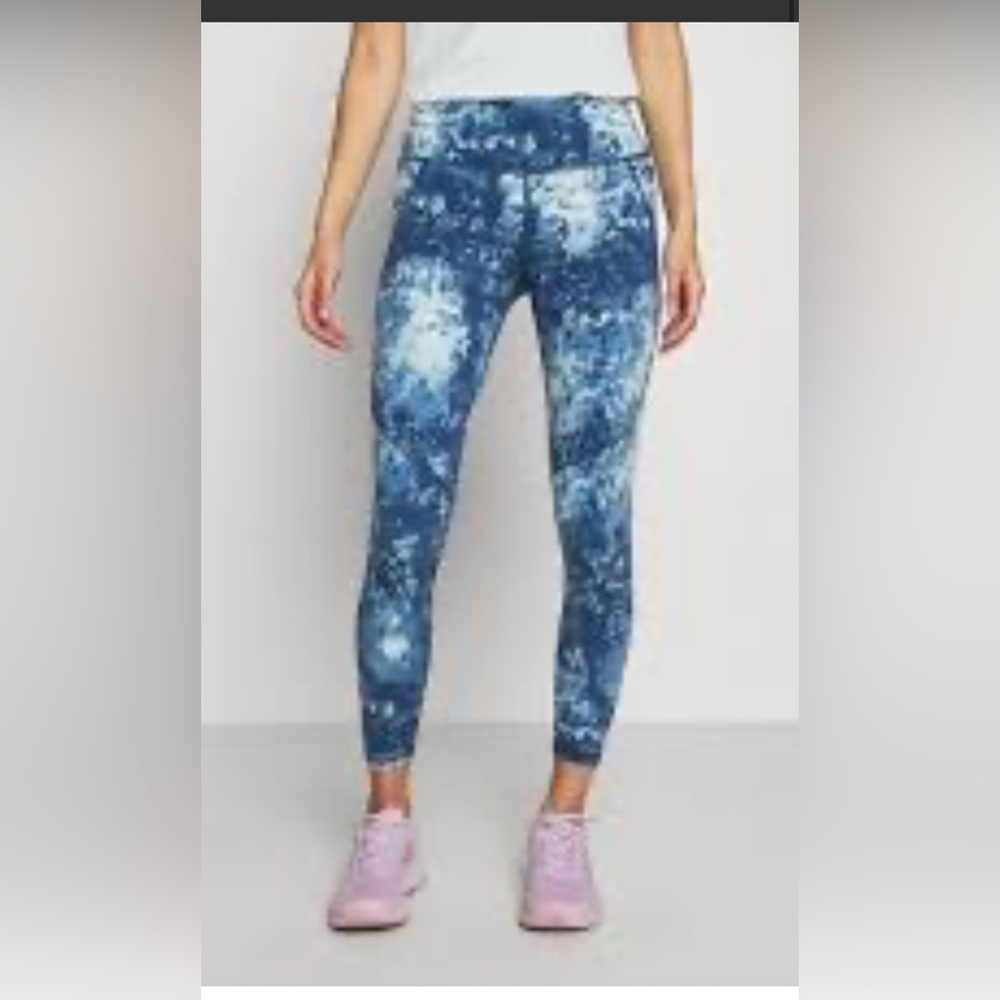 Sweaty Betty Power 7/8 Beetle Blue Tie Dye-Sky Pattern Leggings